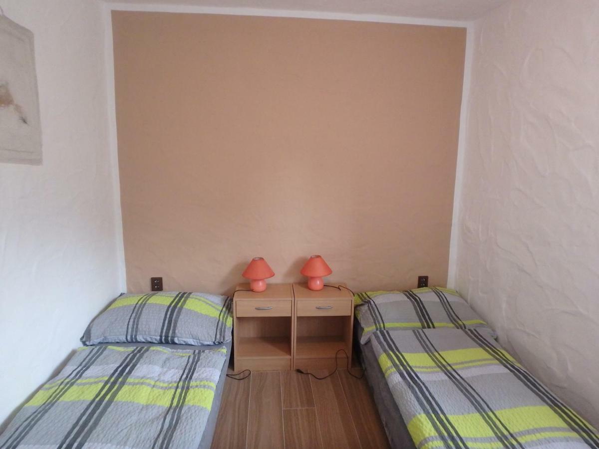 Apartments Vecernik Rokytnice Rokytnice nad Jizerou Extérieur photo